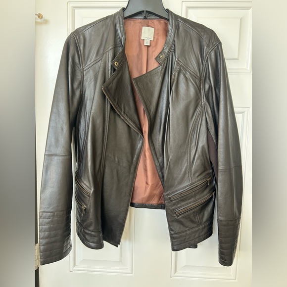Halogen size 20 leather jacket- true to size and consistent through arms & body - Picture 1 of 7